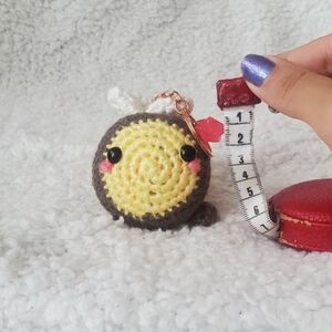 Small Bee - keychain‼️ (3/$25)